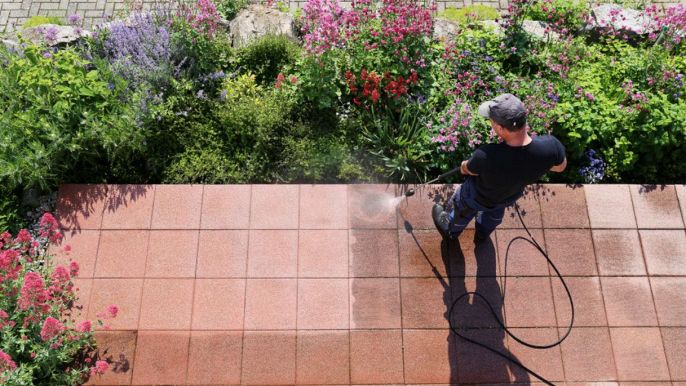 come pulire il terrazzo in cotto