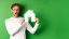 uomo stupido per quanto valgano le case green