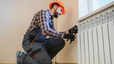 Termosifone che fischia? Quali sono le cause più comuni e come risolvere il problema
