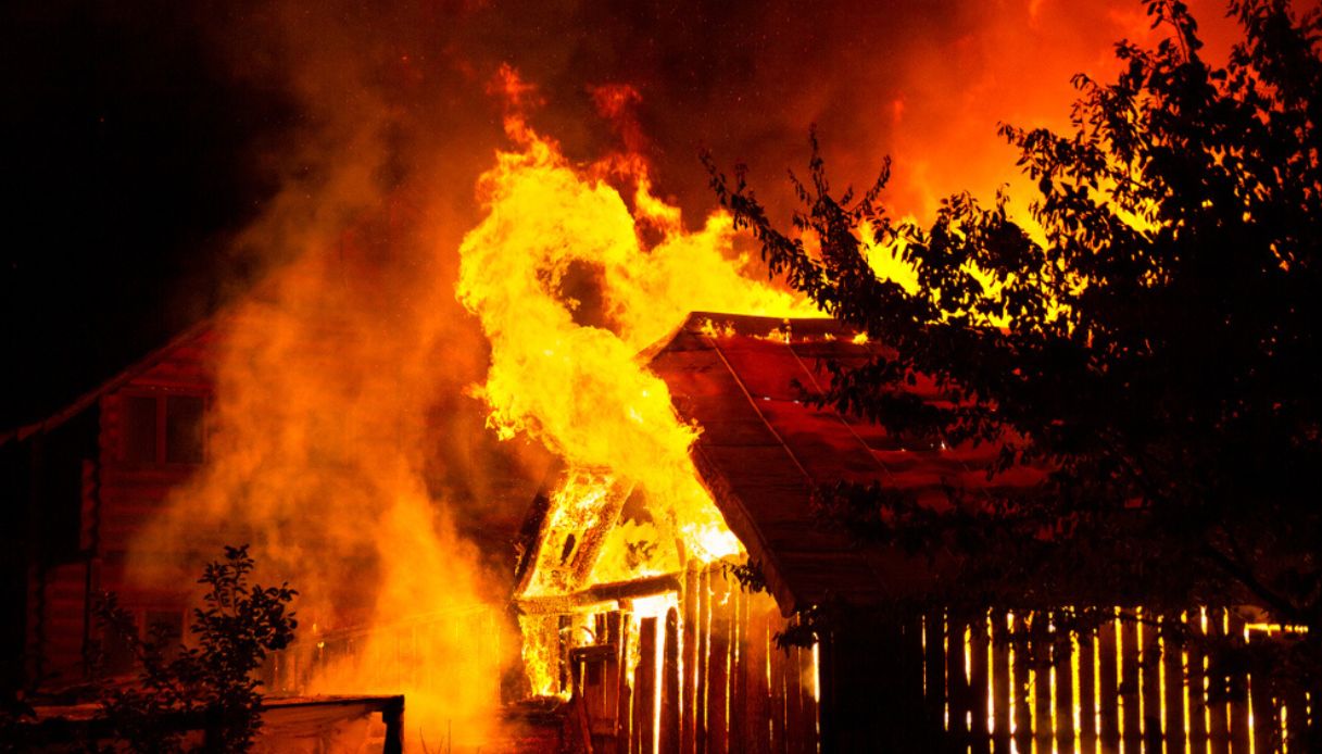incendio in una casa