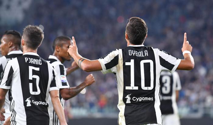 Juve padrona, demolisce il Toro 4-0 e fa suo il derby