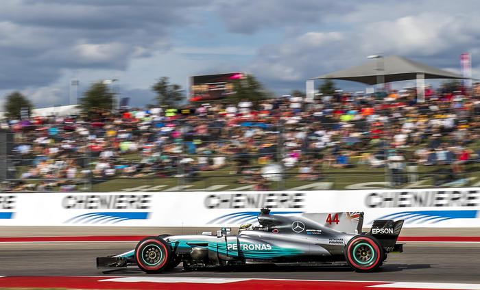 Gp Usa: Hamilton vince, Vettel secondo. Mondiale a Mercedes
