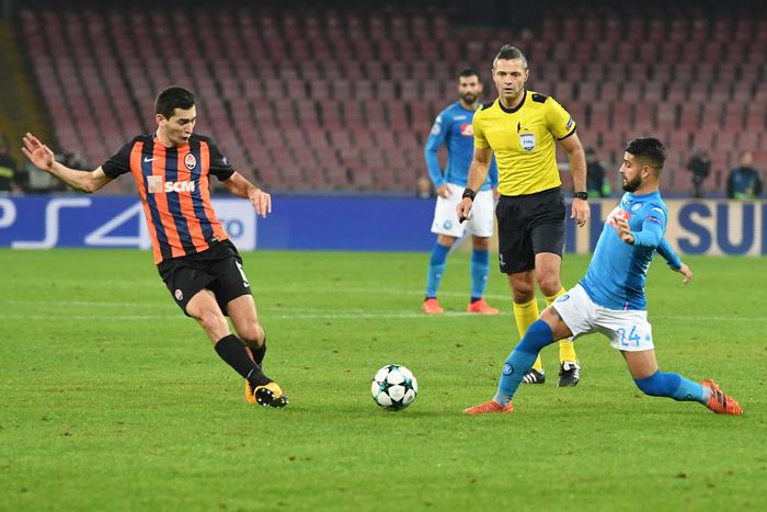 Champions: 3-0 allo Shakhtar, il Napoli spera nel miracolo