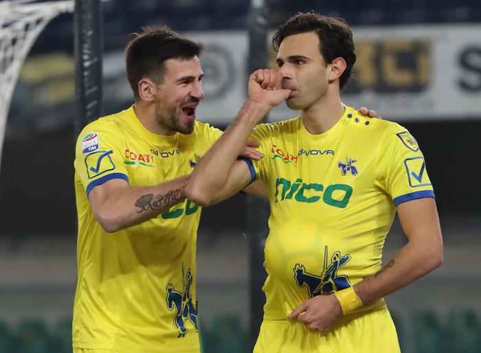 Icardi illude l Inter, pari della Fiorentina nel recupero