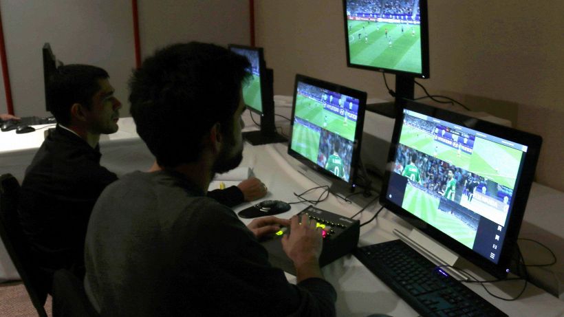 Lunedì in Lega A incontro Aia-allenatori