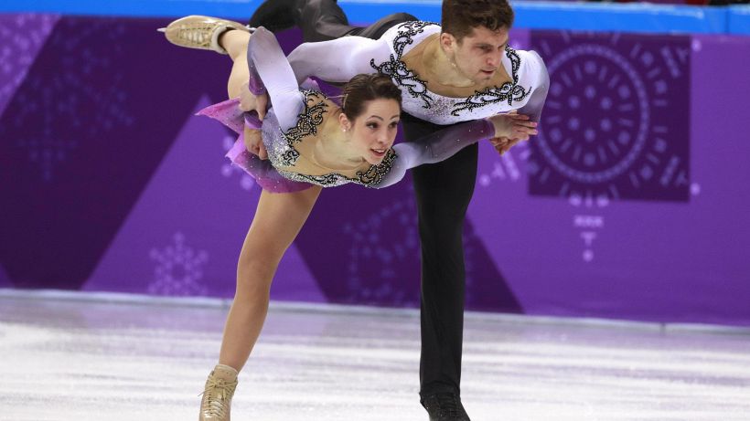 Olimpiadi: pattinaggio figura, buona partenza degli azzurri