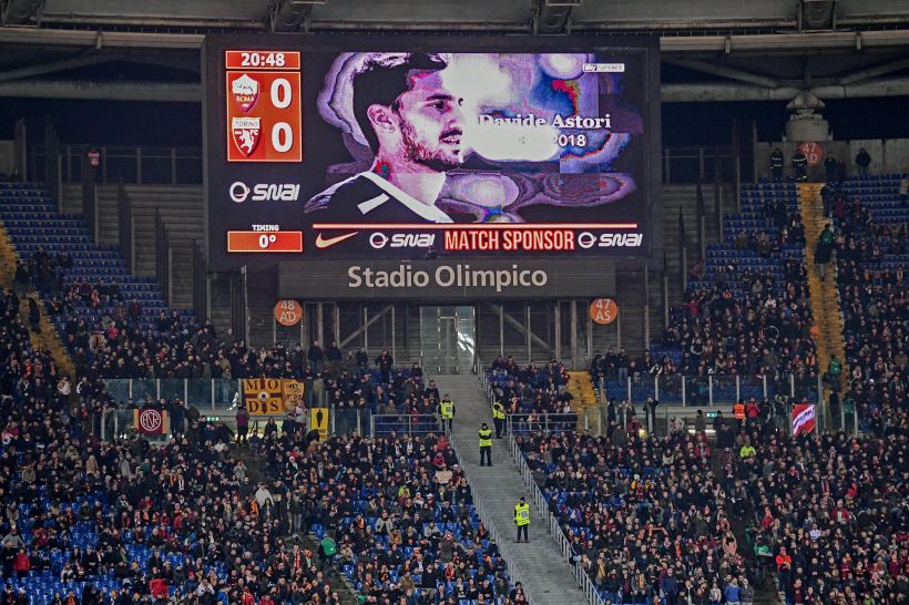 Astori: la Primavera della Juve porta una corona di fiori