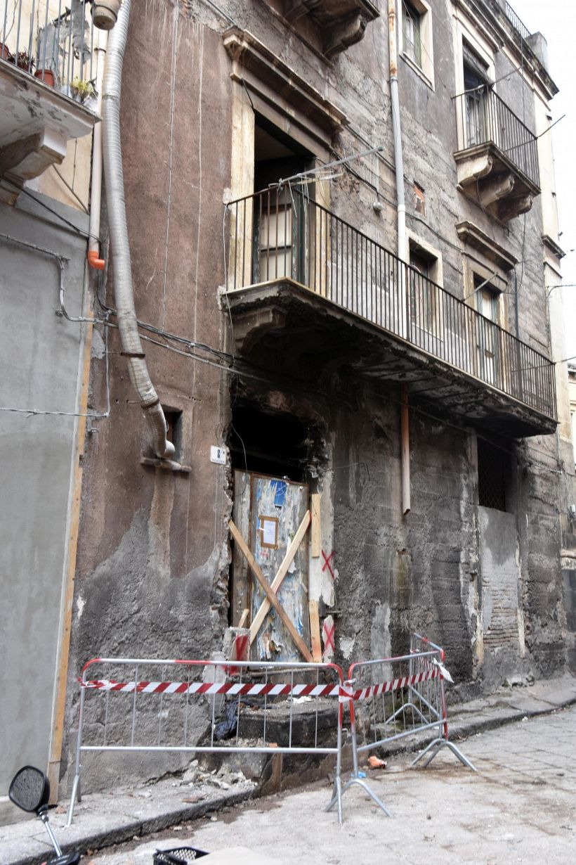 A Catania un minuto di silenzio dopo tragedia