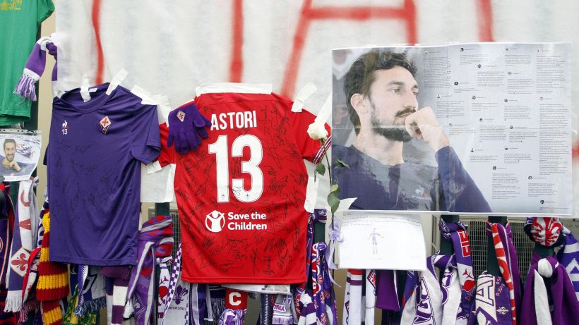 Patch e maglie, serie B ricorda Astori