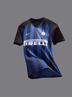 Inter, con la nuova maglia si torna alla tradizione