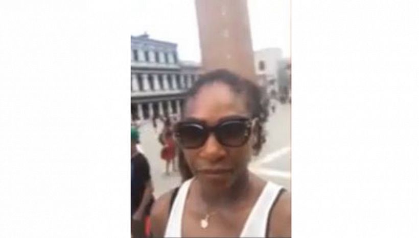 Serena Williams, gaffe da ridere sotto il campanile di San Marco