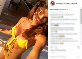 Belen, foto hot a Ibiza aspettando Iannone