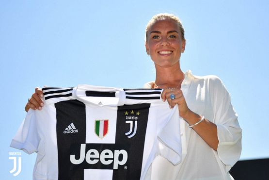 Juve, una nuova sexy giocatrice per la squadra femminile