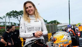 Sophia Floersch, pilota miracolata: lo spaventoso incidente