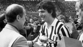Accadde oggi: Pallone d'oro a Rossi, juventino solo a metà