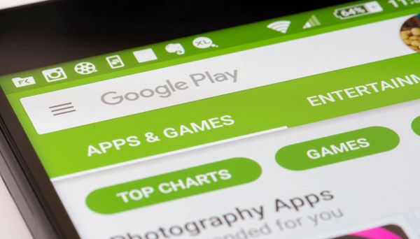 La tassa sui ricavi di Google tiene Fortnite fuori dal Play Store La tassa sui ricavi di Google tiene Fortnite fuori dal Play Store