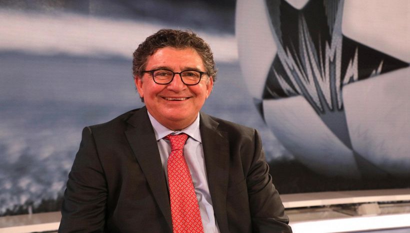 Pecci contro un centrocampista del Napoli: fa un gioco inutile