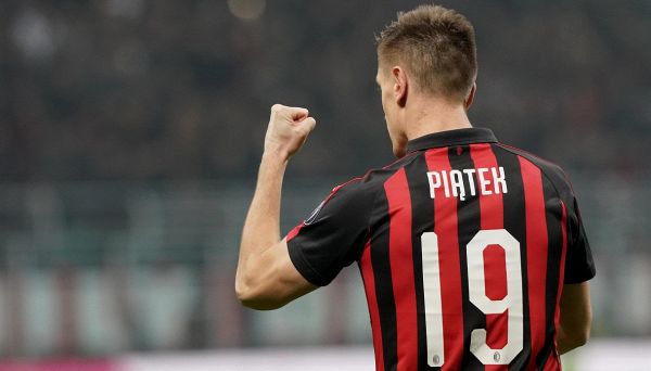 Piatek segna anche sui social: siparietto con un bomber top Piatek segna anche sui social: siparietto con un bomber top