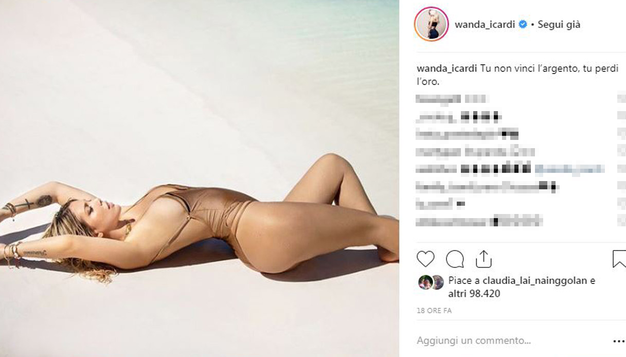 Wanda Nara, vacanza a Dubai: titoli a colpi di selfie