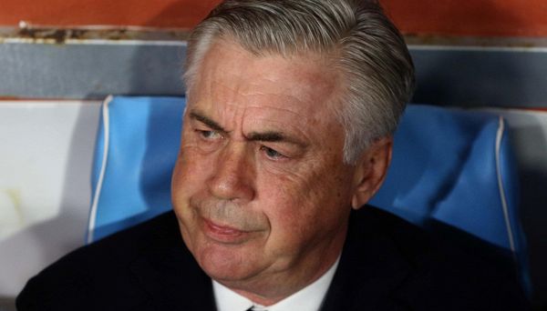 Pistocchi demolisce Ancelotti nel confronto con Sarri, è polemica Pistocchi demolisce Ancelotti nel confronto con Sarri, è polemica