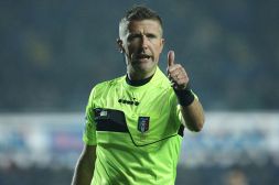 Ironia e rabbia social per l'arbitro di Juve-Lazio