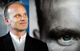 Che fine ha fatto Bergkamp, l’olandese che non volava
