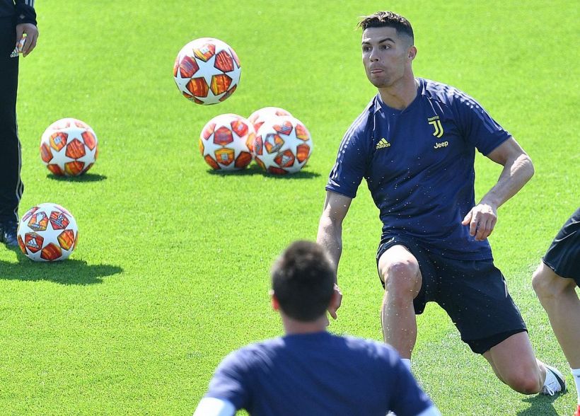 Ajax-Juventus, in campo stasera un miliardo di euro