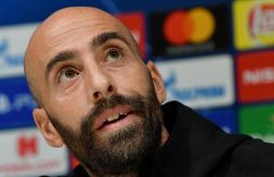 Il figlio di Borja Valero commuove il web con il suo gesto