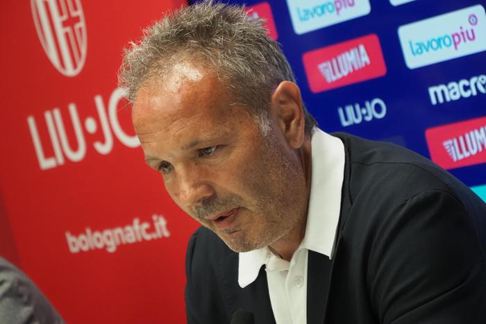 Mihajlovic in lacrime ha svelato la sua malattia: "VincerĂ² io"