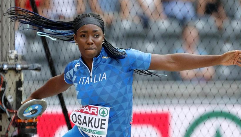 Daisy Osakue vince l'oro nel disco a un anno dall'aggressione
