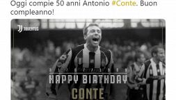 La Juve fa gli auguri a Conte, tifosi bianconeri al veleno