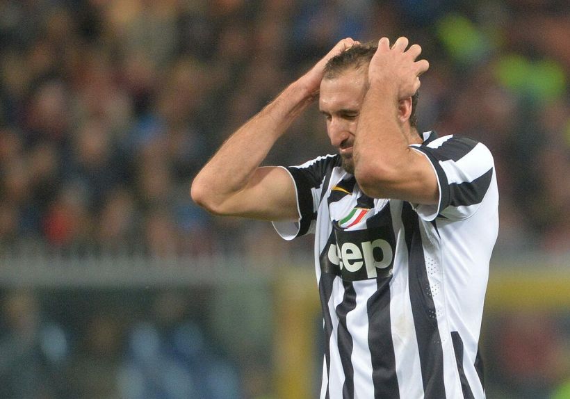 Bufera social su Chiellini: Parli proprio tu?