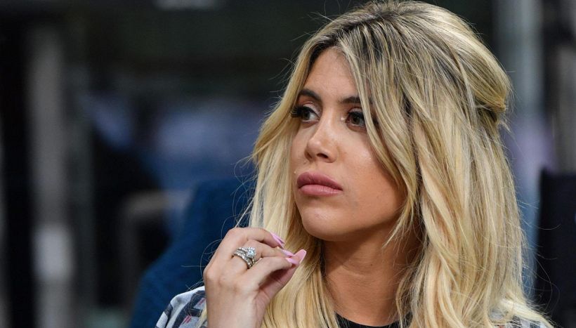 Wanda Nara cambia le carte in tavola a Tiki Taka