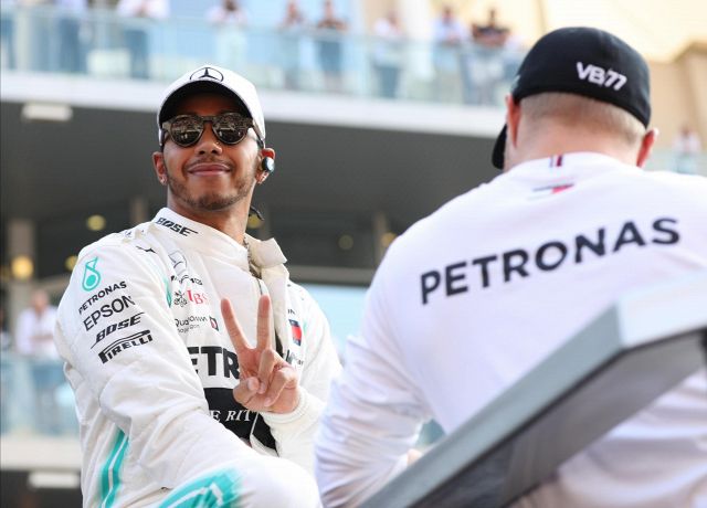 F1, Gp Abu Dhabi diretta: Hamilton domina su Verstappen e Leclerc