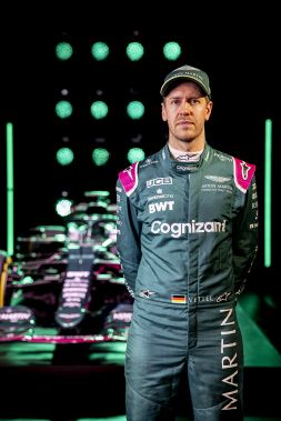 F1, Ferrari: Verstappen dà un indizio per il dopo Vettel