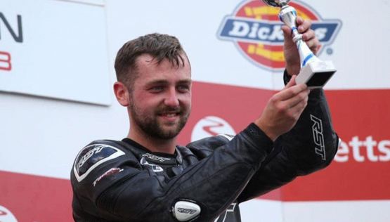 Ben Godfrey, pilota Superbike, perde la vita in pista a Donington
