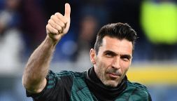 Buffon rinnova con la Juventus: caccia a un nuovo primato