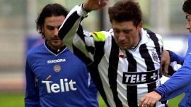 Doveva essere il nuovo Zidane alla Juve, ora fa il barista