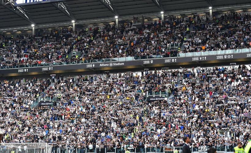 Juve, sui social i tifosi lanciano l’ultimatum