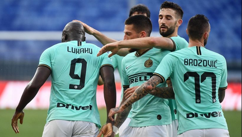 L'Inter torna seconda, i tifosi esultano non solo per i gol