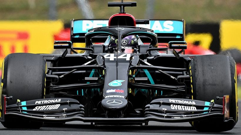 F1, Gp Ungheria: Hamilton umilia tutti. Ferrari lontane e doppiate