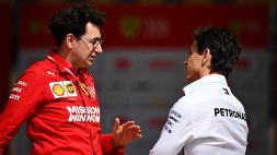 F1, Mercedes e Red Bull infieriscono sulla Ferrari: attacchi durissimi