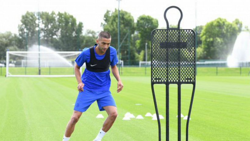 Chelsea, problemi al ginocchio per Ziyech