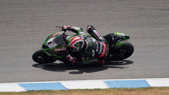 Superbike: a Jonathan Rea la Superpole Race di Jerez