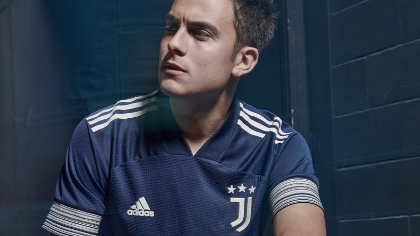 Juventus, ecco la seconda maglia 2020/21