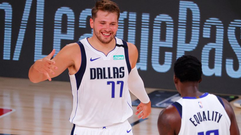 NBA, super Doncic fa volare i Mavericks