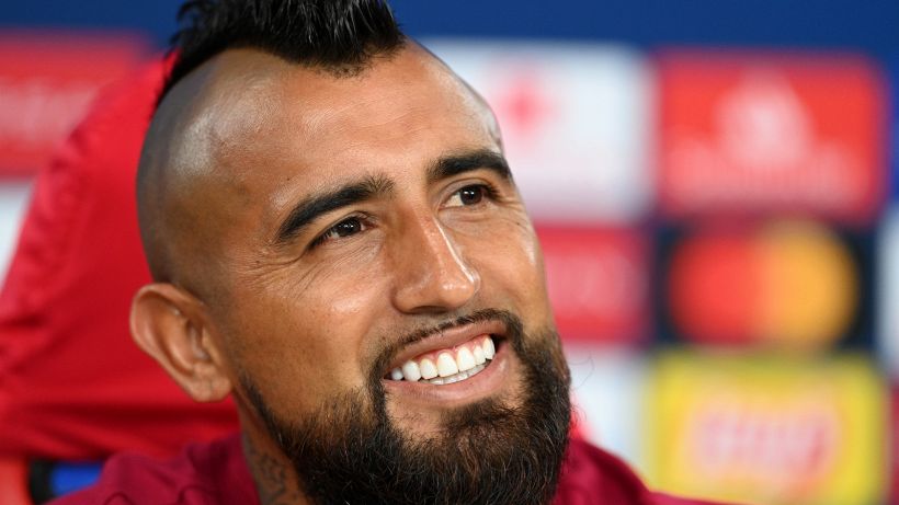 Vidal dall'Inter manda un omaggio a Suarez: le sue parole