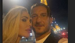 Ilary Blasi e Francesco Totti alla conquista di Parigi