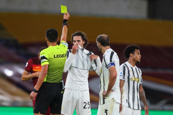 Arbitri, la scelta per Lazio-Juve fa discutere: Fabbri all'Inter, Marcenaro al Milan