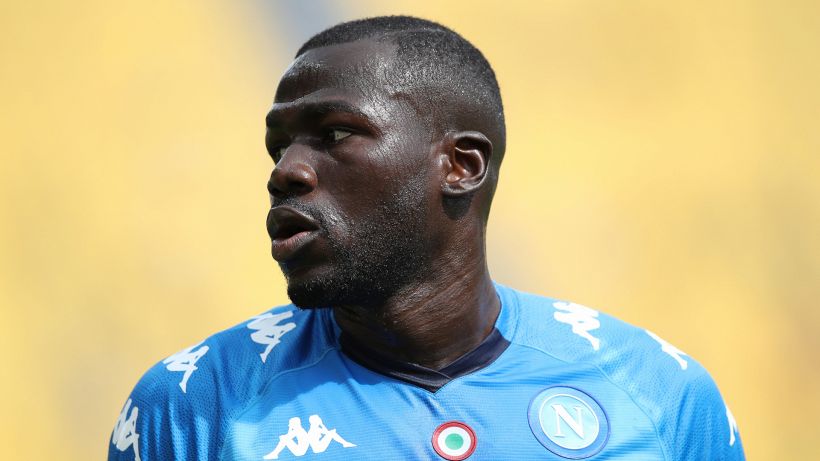 Gaffe del Manchester City: "Fai una domanda a Koulibaly"